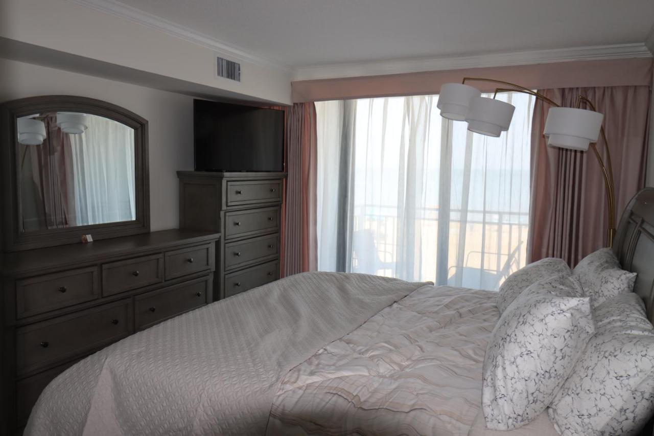 וירג'יניה ביץ' Beach Luxury Oceanfront מראה חיצוני תמונה